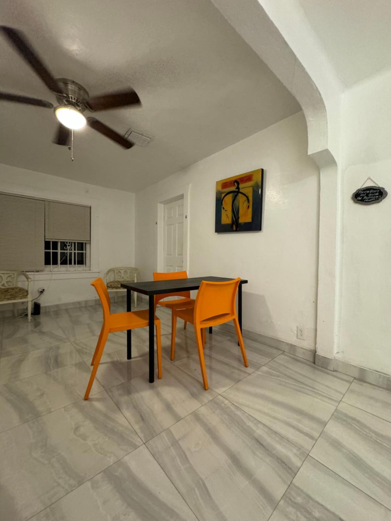 Parnasus Wynwood Hostel Μαϊάμι Εξωτερικό φωτογραφία
